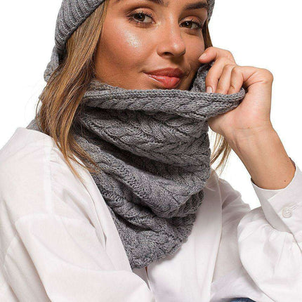 Cozy Thick Plaid Knit Infinity Scarf - Très Elite