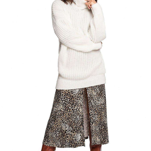 Cozy Turtleneck Sweater with Oversized Fit