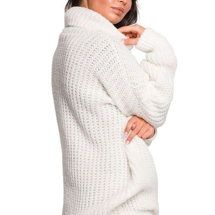 Cozy Turtleneck Sweater with Oversized Fit - Très Elite