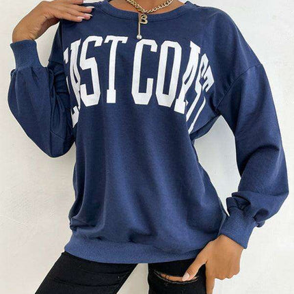 Cozy Winter Essential: Letter-Print Knit Pullover - Très Elite