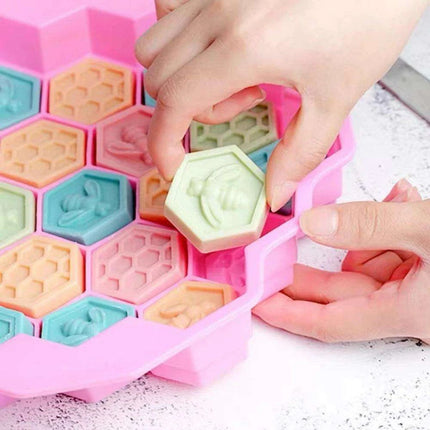 Creative Honeycomb Silicone Molds for Baking and Crafting Excellence - Très Elite