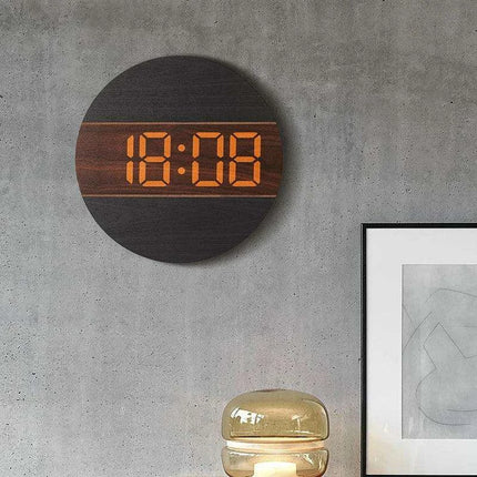 Creative Wooden Digital Wall Clock with Automatic Brightness Adjustment - Très Elite