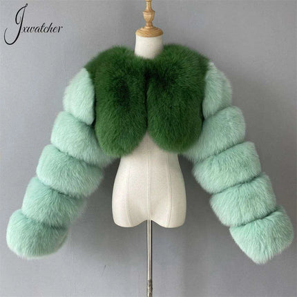 Cropped Women's Fox Fur Jacket: Ultimate Winter Elegance - Très Elite