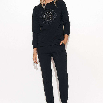 Crystal-Adorned Makadamia Loungewear Set - Très Elite