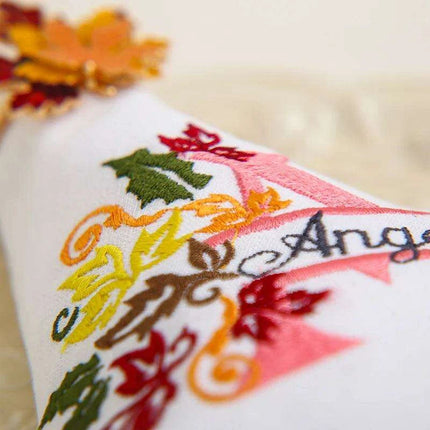Custom Embroidered Luxury Napkins with Personalized Monogram - Elegant Dining Essential - Très Elite
