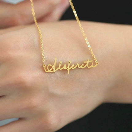 Custom Handcrafted Name Necklace with Personal Signature - Très Elite