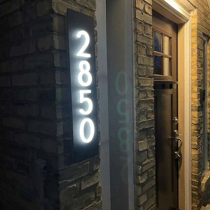 Customizable LED House Number Sign with Illuminated Address Display - Très Elite