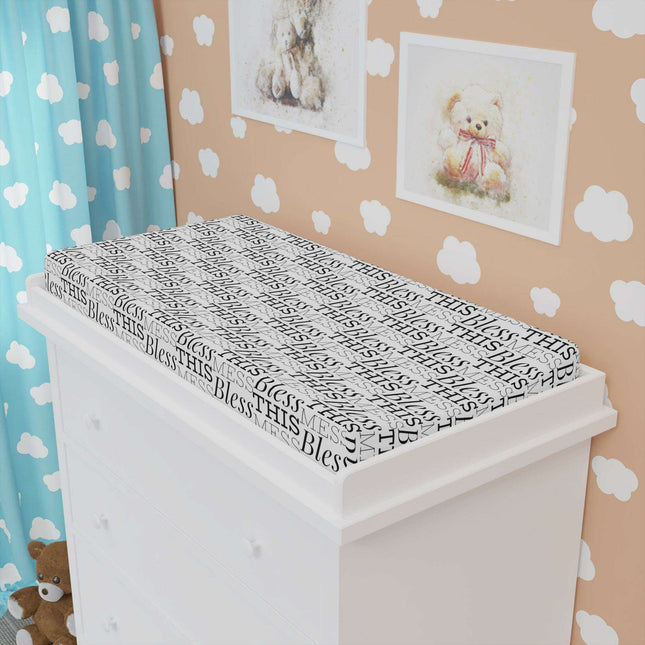 Customizable Luxury Baby Changing Pad Cover for Stylish Parenting