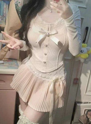 Cute Y2K Pink Bow Pleated Mini Skirt - Women's Elastic Lace Cake Design 2204 - Très Elite