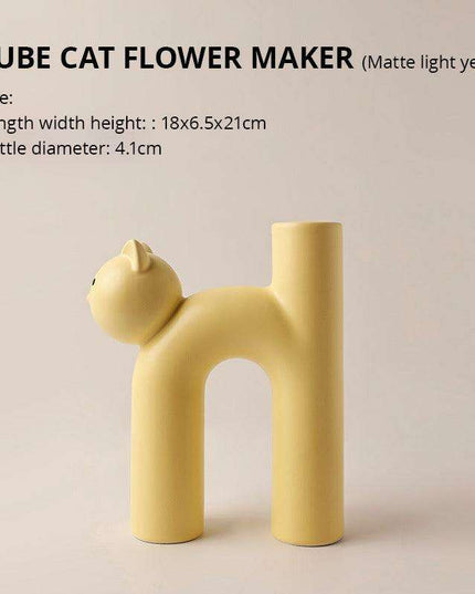 Charming Artisan Cat Vase - Elevate Your Home Decor with Elegance