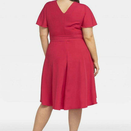 Dancing Delight: Karko Wrap Dress for Plus Size Elegance - Très Elite