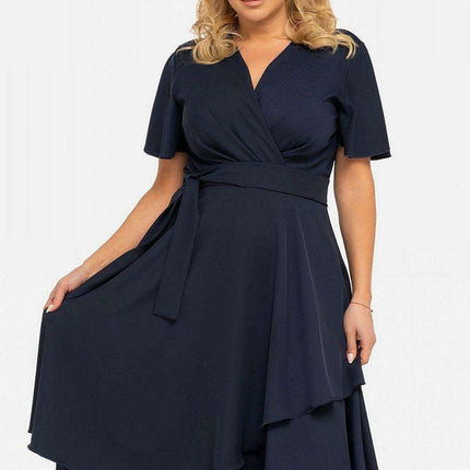 Dancing Delight: Karko Wrap Dress for Plus Size Elegance