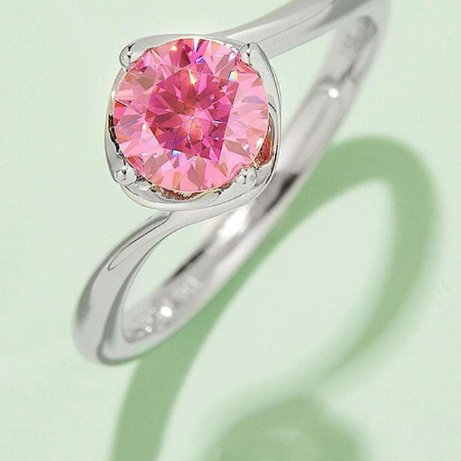 Dazzling 1 Carat Moissanite Sterling Silver Solitaire Ring Set with Certification.