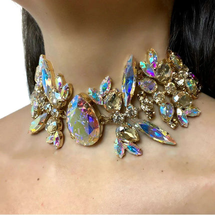 Dazzling AB Crystal Elegance Set: Illuminate Every Occasion with Style - Très Elite