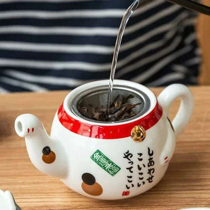 Delightful Maneki Neko Ceramic Tea Set for Enchanting Gatherings - Très Elite