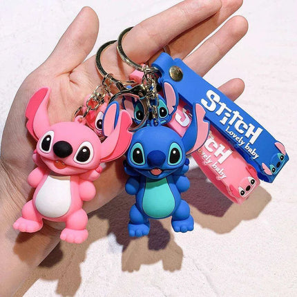 Disney Love Connection Keychain Set: Embrace the Magic Together - Très Elite