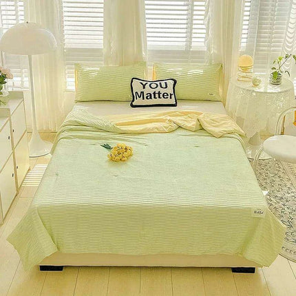 Double-Sided Cooling Comforter: Lightweight Reversible Summer Quilt - Très Elite