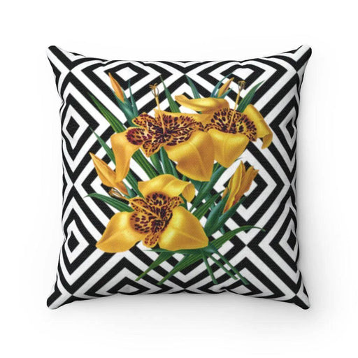 Dual-Sided Floral Charm Throw Pillow Cover - Très Elite