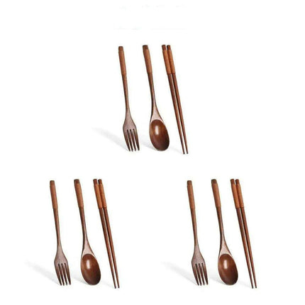 Eco-Chic Japanese Dining Set: Elegant Wooden Spoon & Chopsticks for Gourmet Experiences - Très Elite