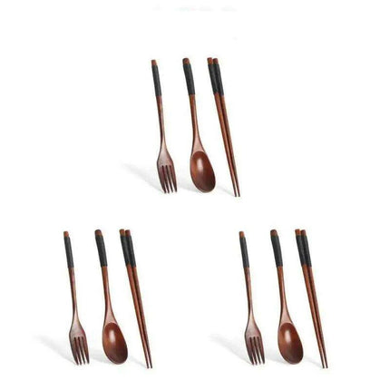 Eco-Chic Japanese Dining Set: Elegant Wooden Spoon & Chopsticks for Gourmet Experiences - Très Elite