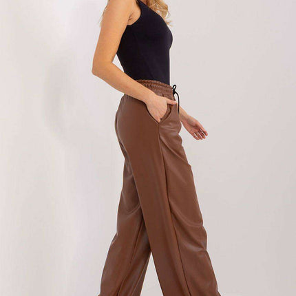 Eco-Conscious Insulated High-Waist Faux Leather Trousers - Très Elite