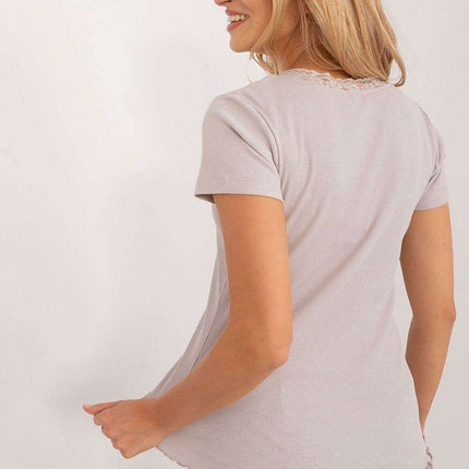 Eco-Conscious Ribbed Cotton Blouse with Chic Lace Trim - Très Elite