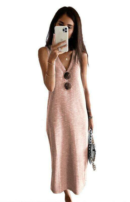 Eco-Conscious Vintage Halter Neck Summer Dress with Elegant Flair