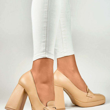 Eco-Friendly Elegant Block Heels with Unique Design - Très Elite