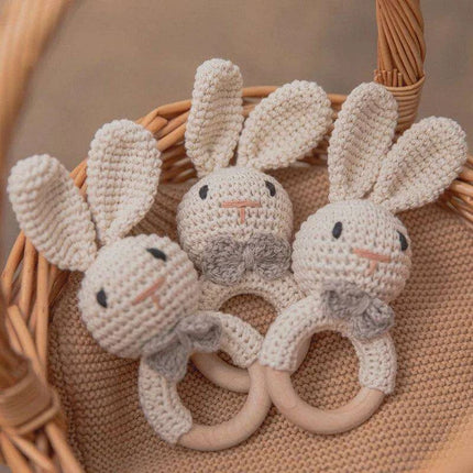 Eco-Friendly Handmade Crochet Baby Rattle with Wooden Teether - Très Elite