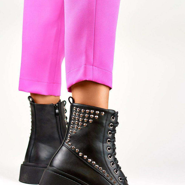 Eco-Friendly Stylish Black Ankle Boots for Comfort and Fashion - Très Elite