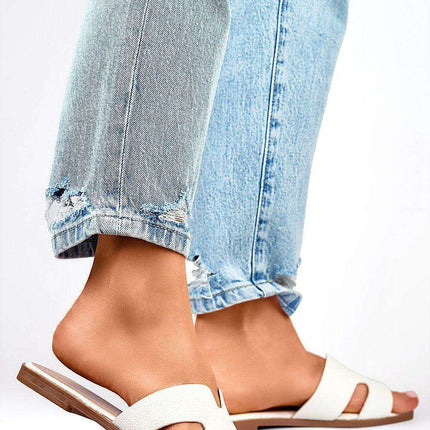 Eco-Friendly White Leather Summer Flip-flops - Très Elite