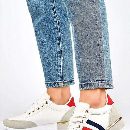 Eco-Friendly Women's Athletic Sneakers in White - Très Elite