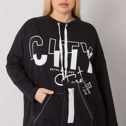 Ecru Plus Size Relaxed Fit Sweatshirt with Convenient Pockets - Très Elite