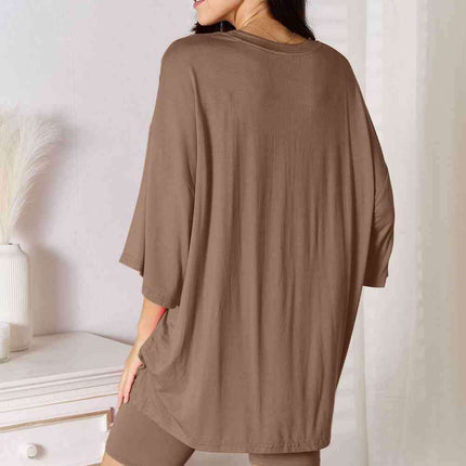 Effortless Elegance: Trendy Rayon Top and Shorts Combination for Ultimate Comfort - Très Elite