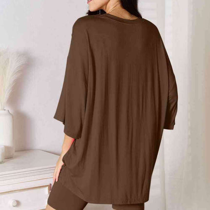 Effortless Elegance: Trendy Rayon Top and Shorts Combination for Ultimate Comfort - Très Elite
