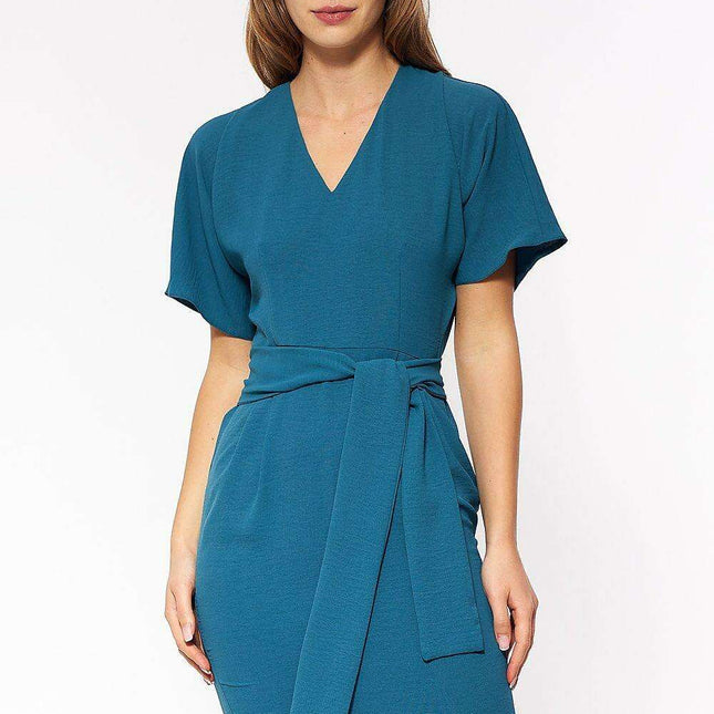 Effortless Elegance Waist Tied Day Dress For Every Occasion - Très Elite