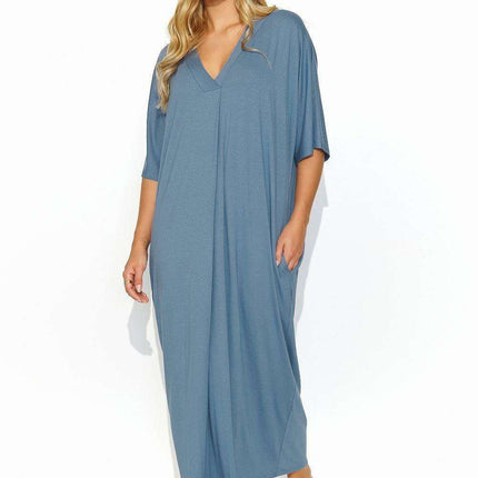 Effortlessly Chic V-Neck Knit Maxi Dress for Summer Elegance