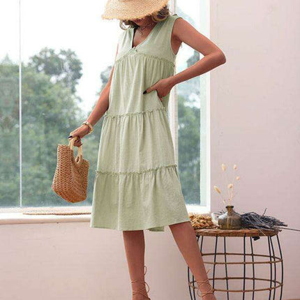 Effortlessly Elegant Sleeveless Dress: Your Versatile Wardrobe Staple- Très Elite- Très Elite