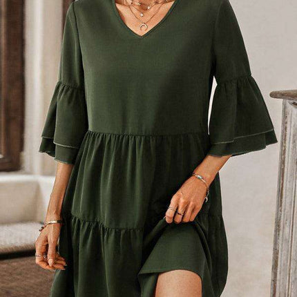 Effortlessly Elegant V-Neck Loose-Fit Dress for Every Occasion - Très Elite