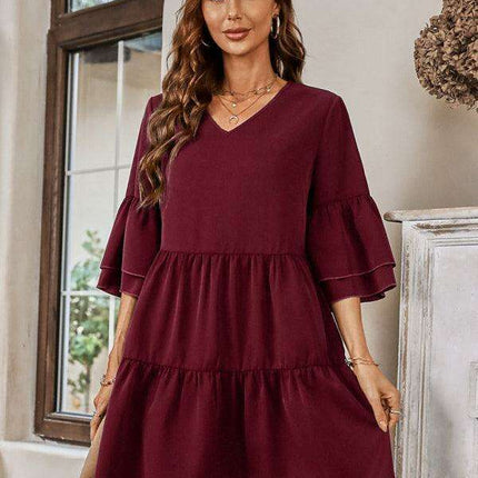 Effortlessly Elegant V-Neck Loose-Fit Dress for Every Occasion - Très Elite