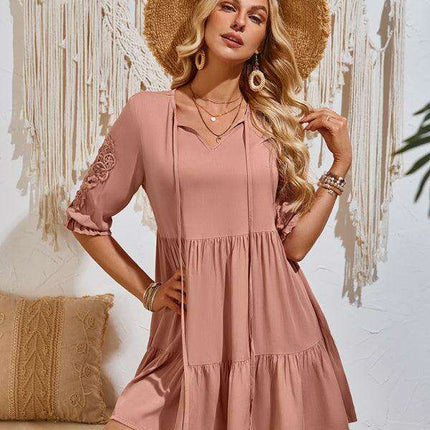 Effortlessly Elegant Viscose Dress with Unique Waist Detail - Casual Chic - Très Elite