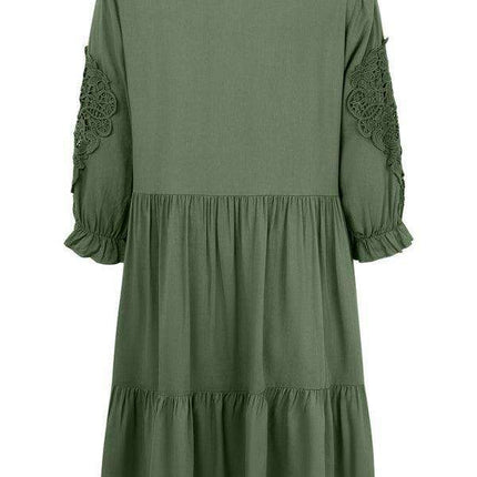 Effortlessly Elegant Viscose Dress with Unique Waist Detail - Casual Chic - Très Elite