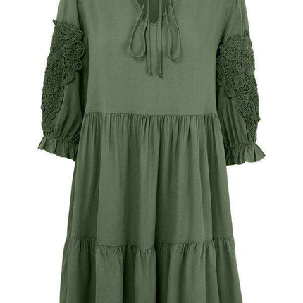 Effortlessly Elegant Viscose Dress with Unique Waist Detail - Casual Chic - Très Elite