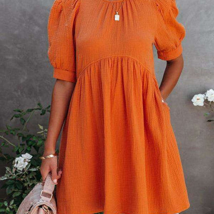 Effortlessly Elegant Women's Dress for Spring and Summer in Lightweight Polyester-Cotton Blend