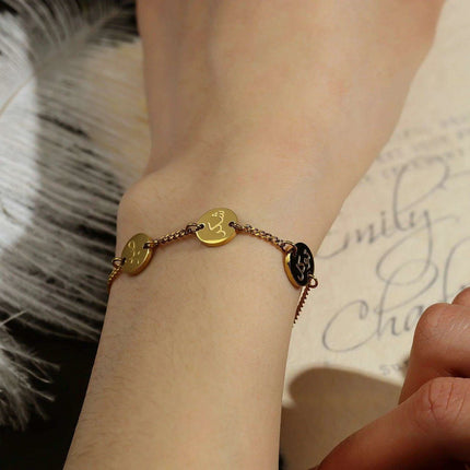 Eid Inspirational Arabic Bracelet - Symbols of Patience, Gratitude & Trust - Très Elite