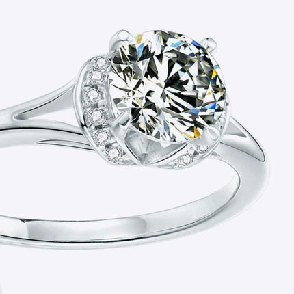 Elegant 1 Carat Lab-Grown Diamond Split Shank Ring with Radiant Moissanite & Certification - Très Elite