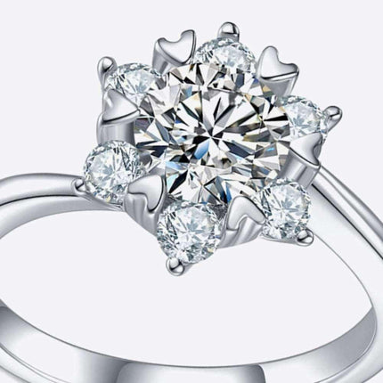 Elegant 1 Carat Moissanite and Zircon Ring with Opulent Platinum Finish - Très Elite