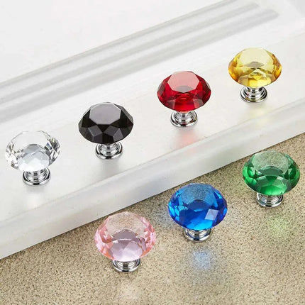 Elegant 30mm Diamond Crystal Glass Cabinet and Drawer Knobs for a Glamorous Touch - Très Elite