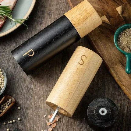 Elegant 7-Inch Salt and Pepper Mill Set with Chic Wooden Holder for Gourmet Dining - Très Elite