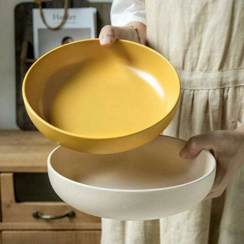 Elegant 8-Inch Porcelain Dinner Plate for Gourmet Steak, Soup, and Salad - Dishwasher and Microwave Safe for Upscale Dining - Très Elite